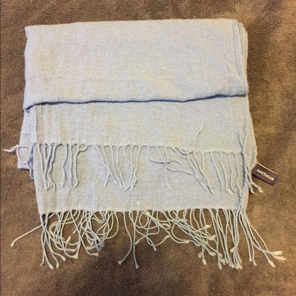 Ann Taylor scarf